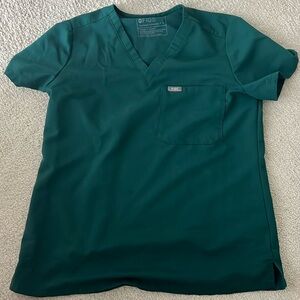 Forest Green Figs Scrub top Size Small